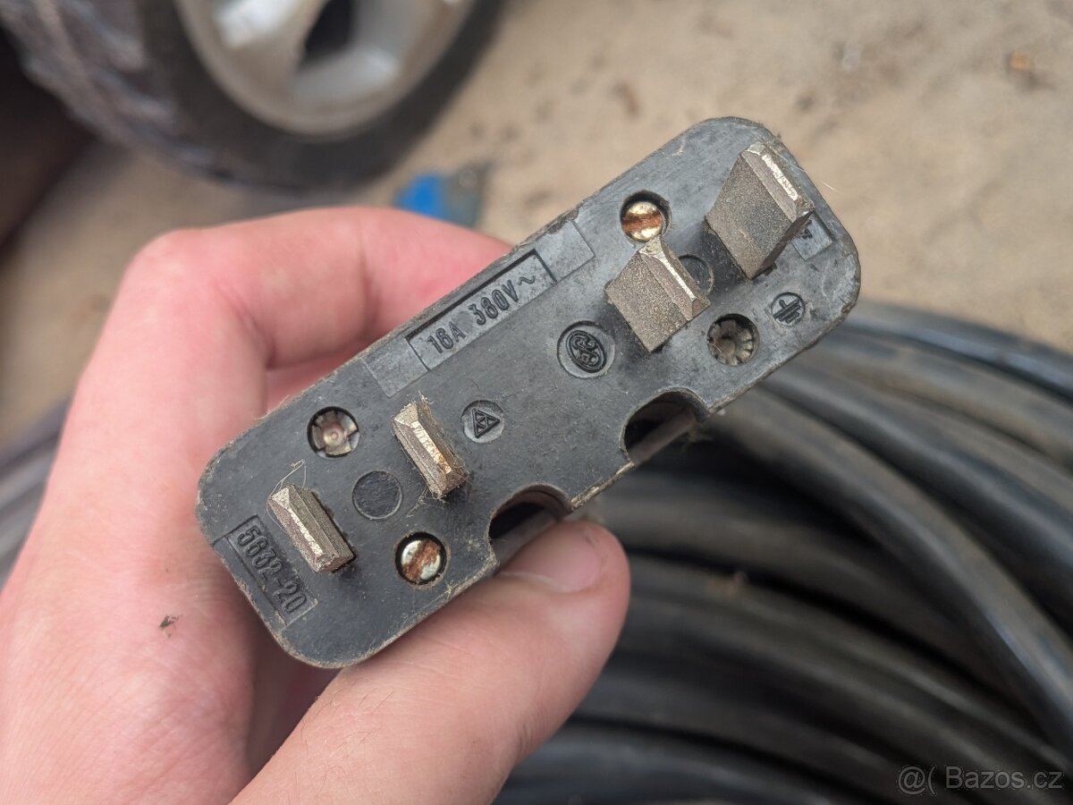 Prodlužovací kabel 380V 16A (35 - 40 m) - 4