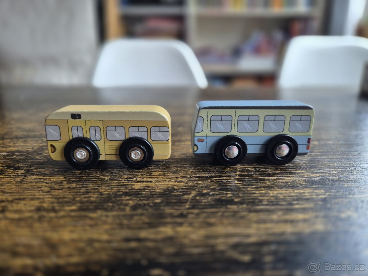 Autíčka na dřevěné koleje - 4