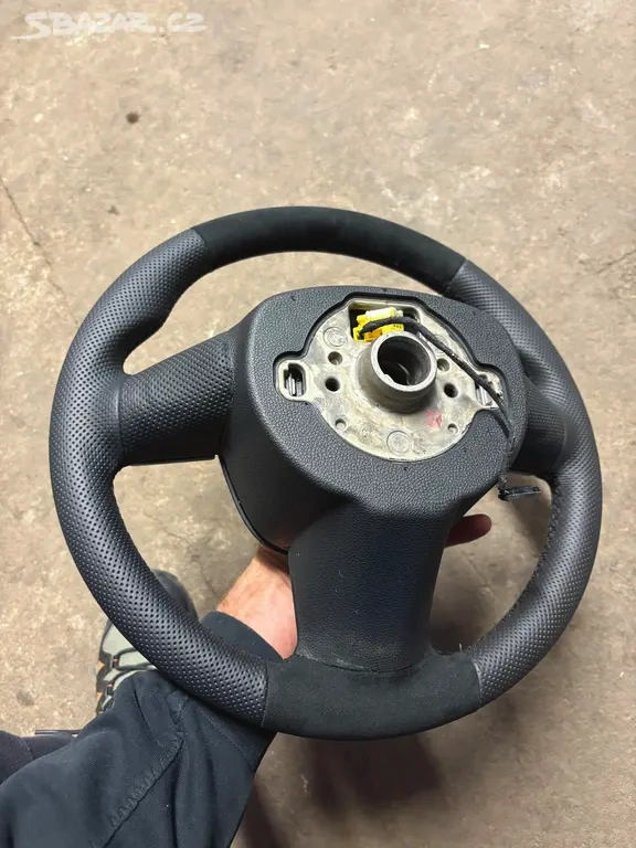 volant Škoda po renovaci - 4