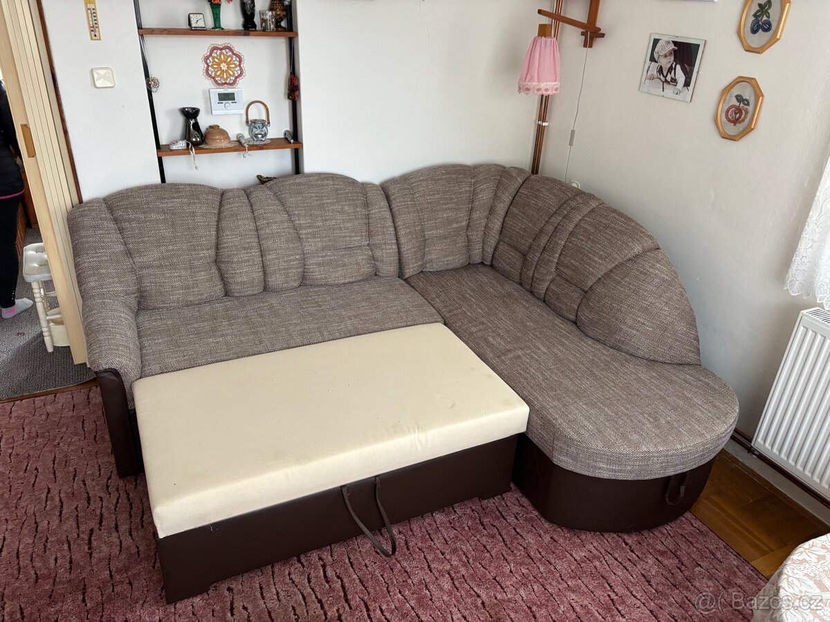 Rozkládací rohový gauč - 4