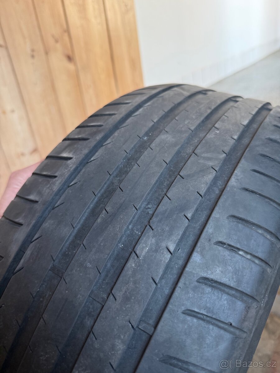 Pirelli 225/45 R18 - 4
