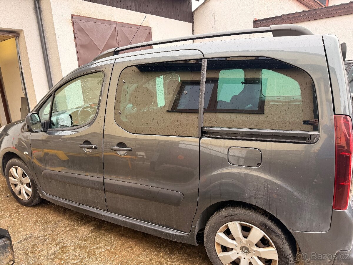 Citroen berlingo 1.6 hdi multispace xtr - 4