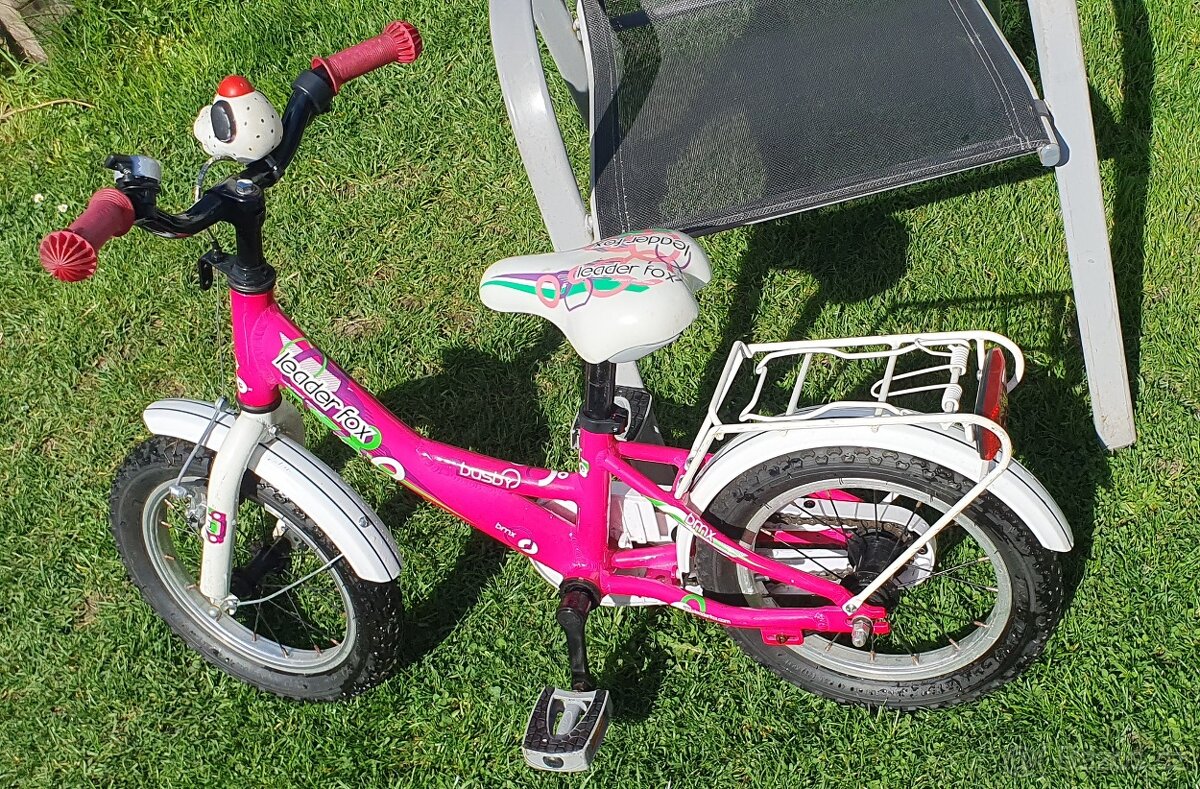 Leader Fox Busby 14 - 4