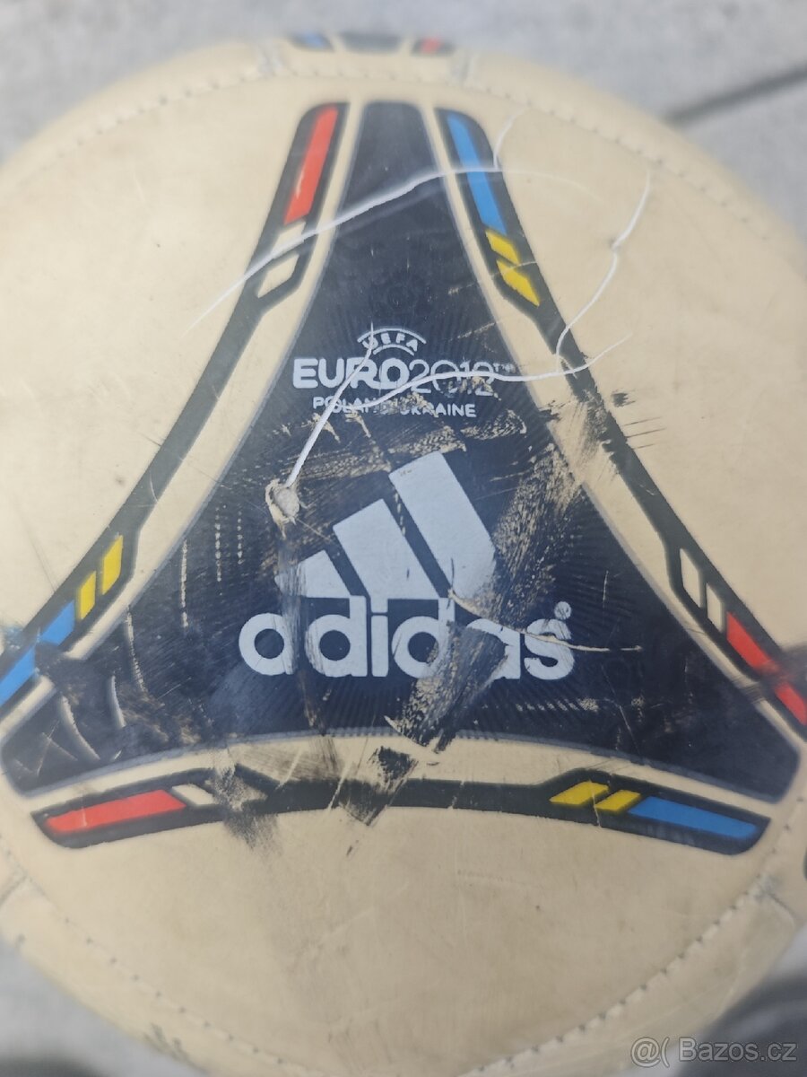Fotbalový míč Adidas Tango 12 - 4