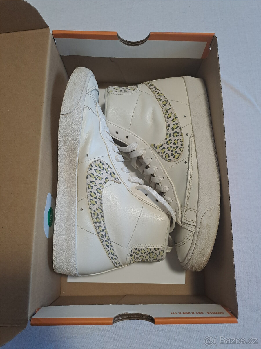 NIKE Blazer Mid '77 Lemon Leopard - 4