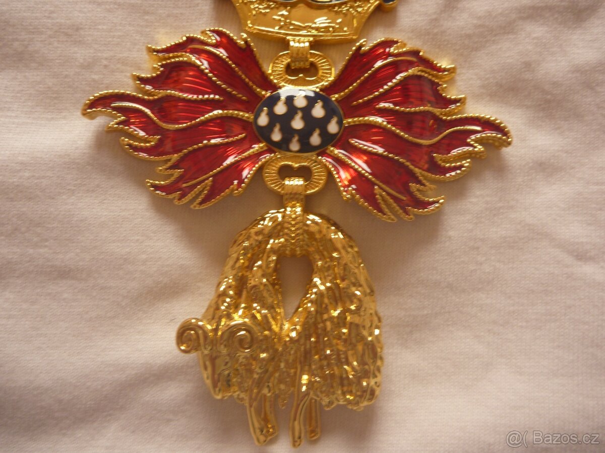 RU Rytířský řád zlatého rouna vyznamenání Rakousko FJI - 4