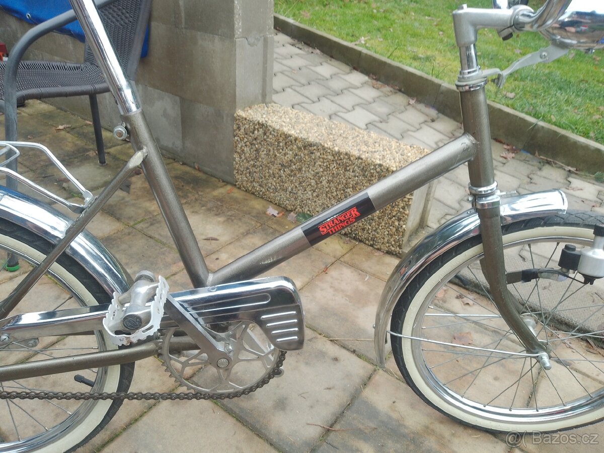 Kolo Stranger Things - 4