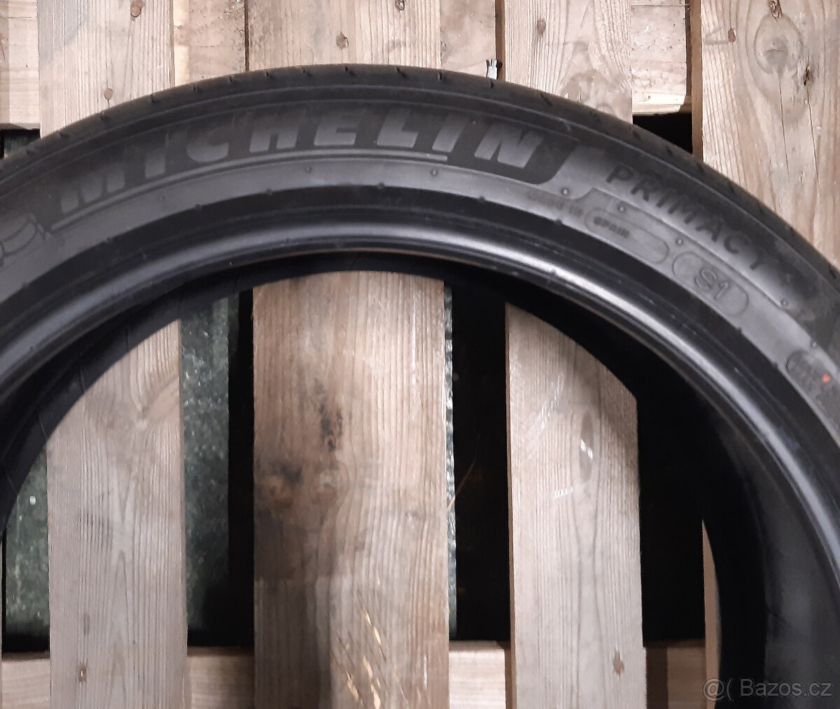 Letní SUV pneu MICHELIN PRIMACY 4 235/45 R20. Nové. - 4