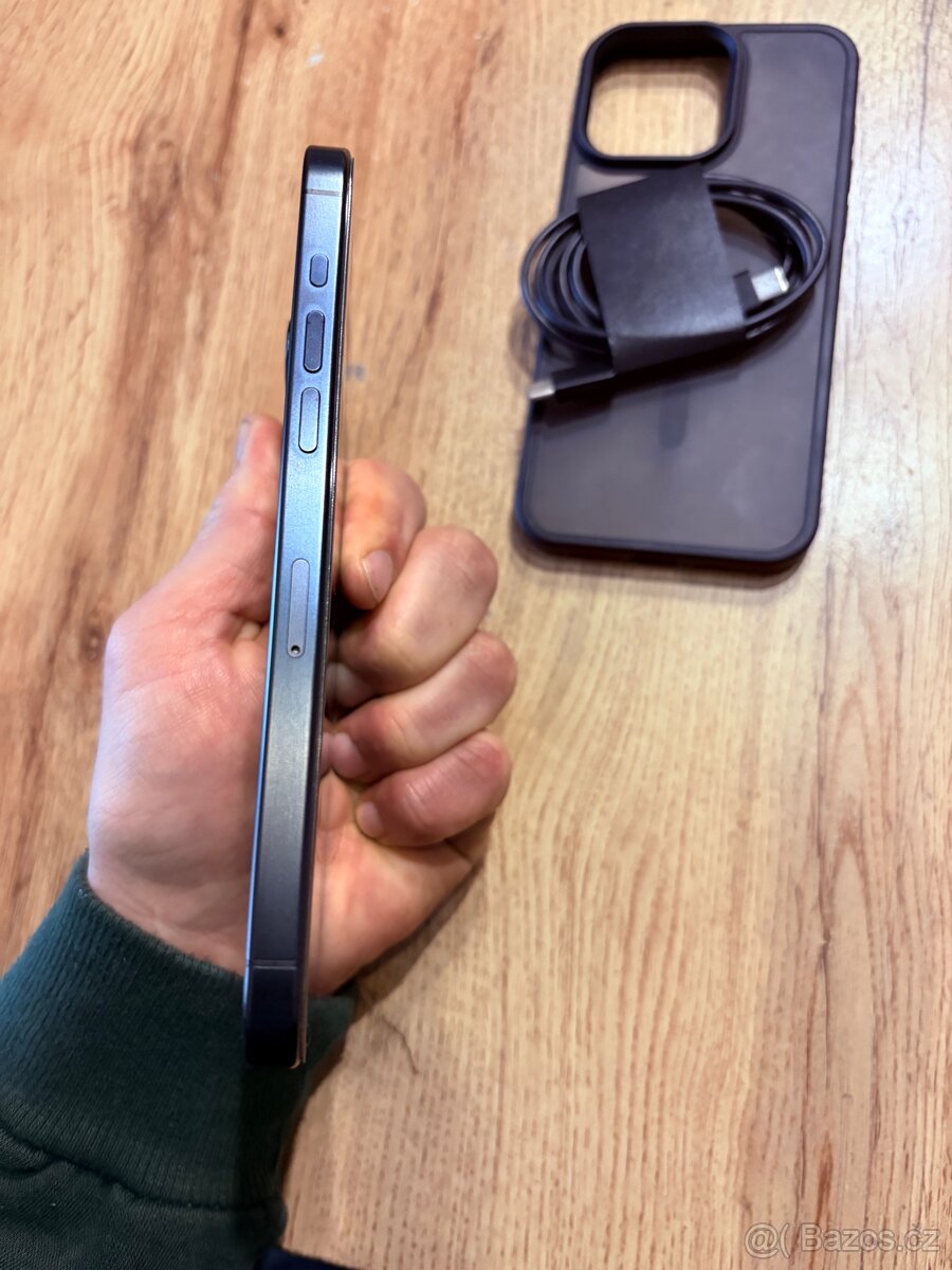 IPhone 15 Pro Max 256G Baterie 88% - 4