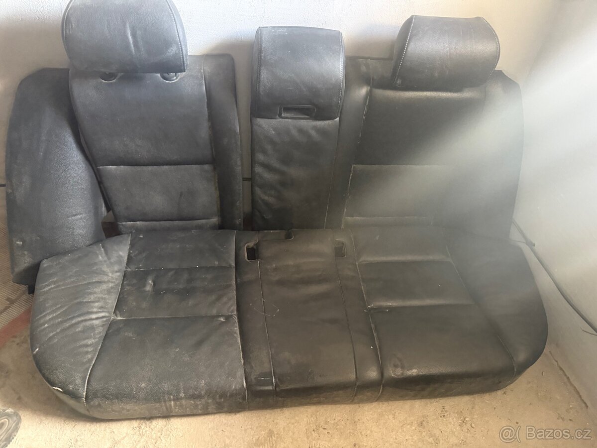 BMW e60 e61 interiér sedačky - - 4