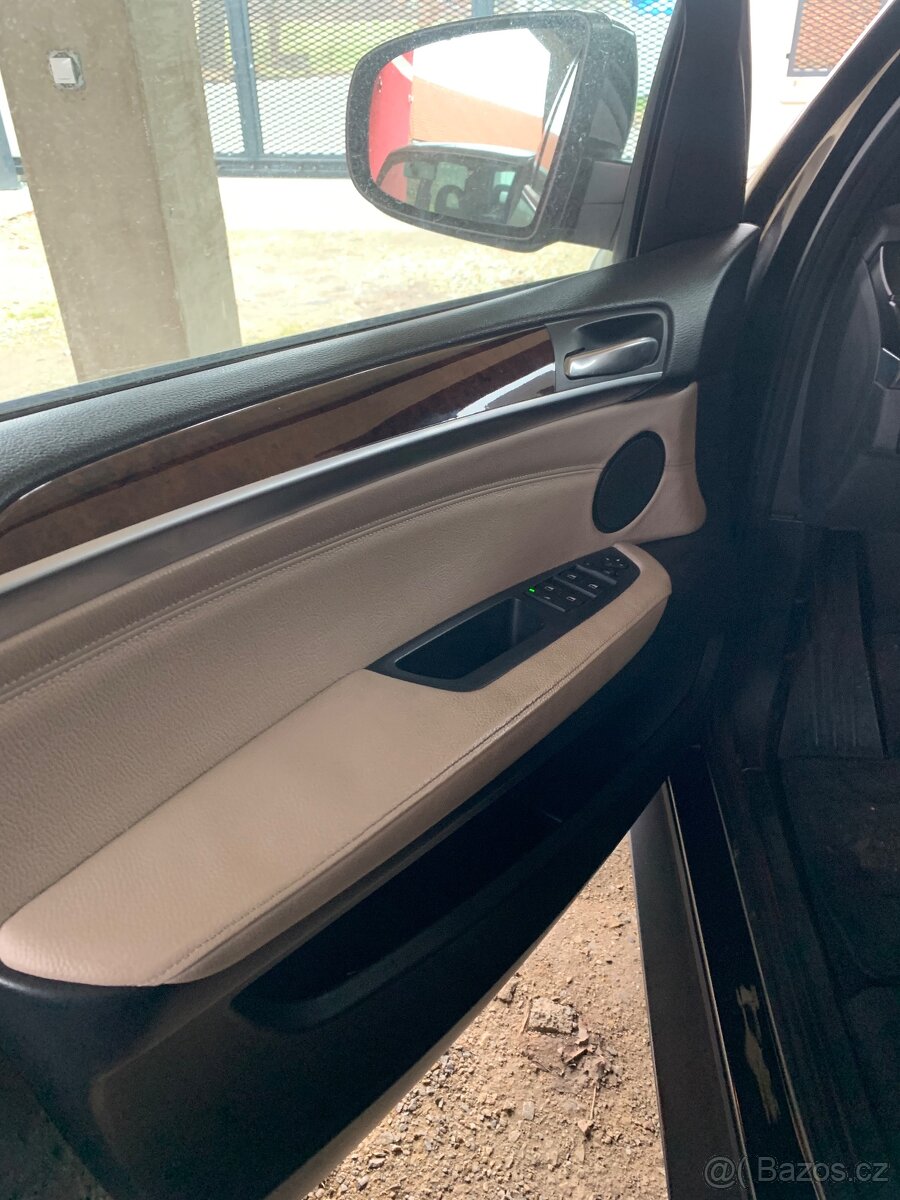 BMW X5 e70 lci 180 kW R.V.10/2011 - 4