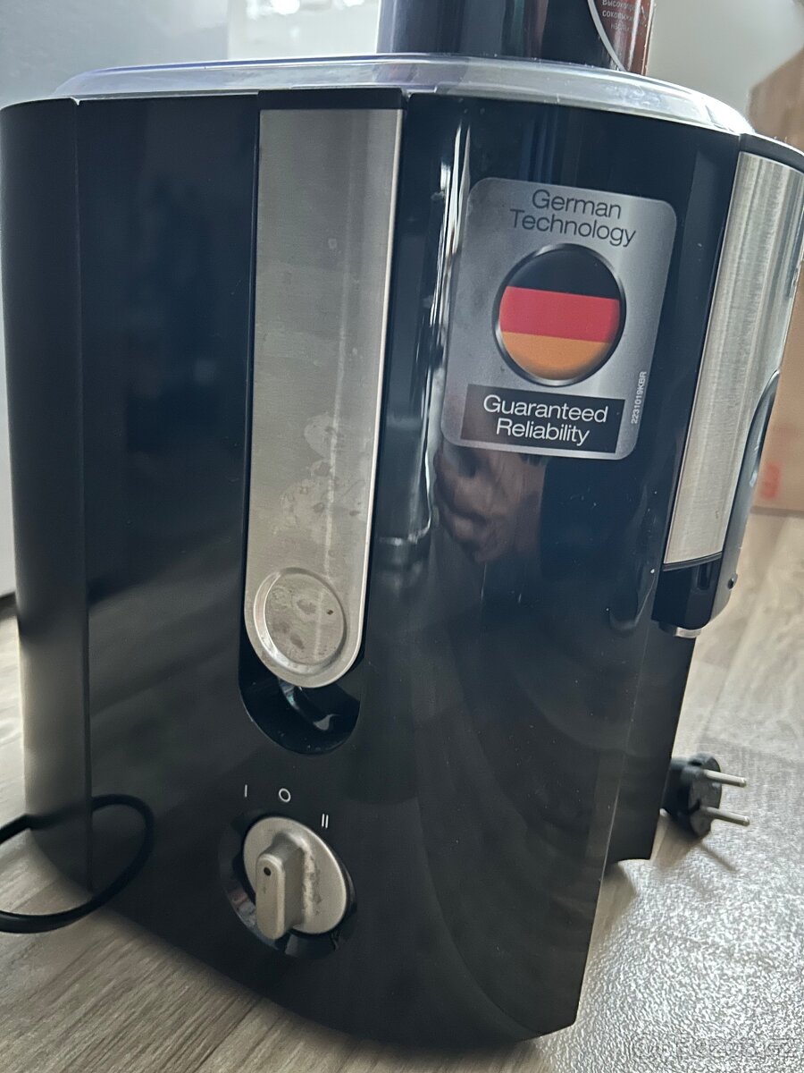 Multifunkční odšťavňovač Braun J500 - 4