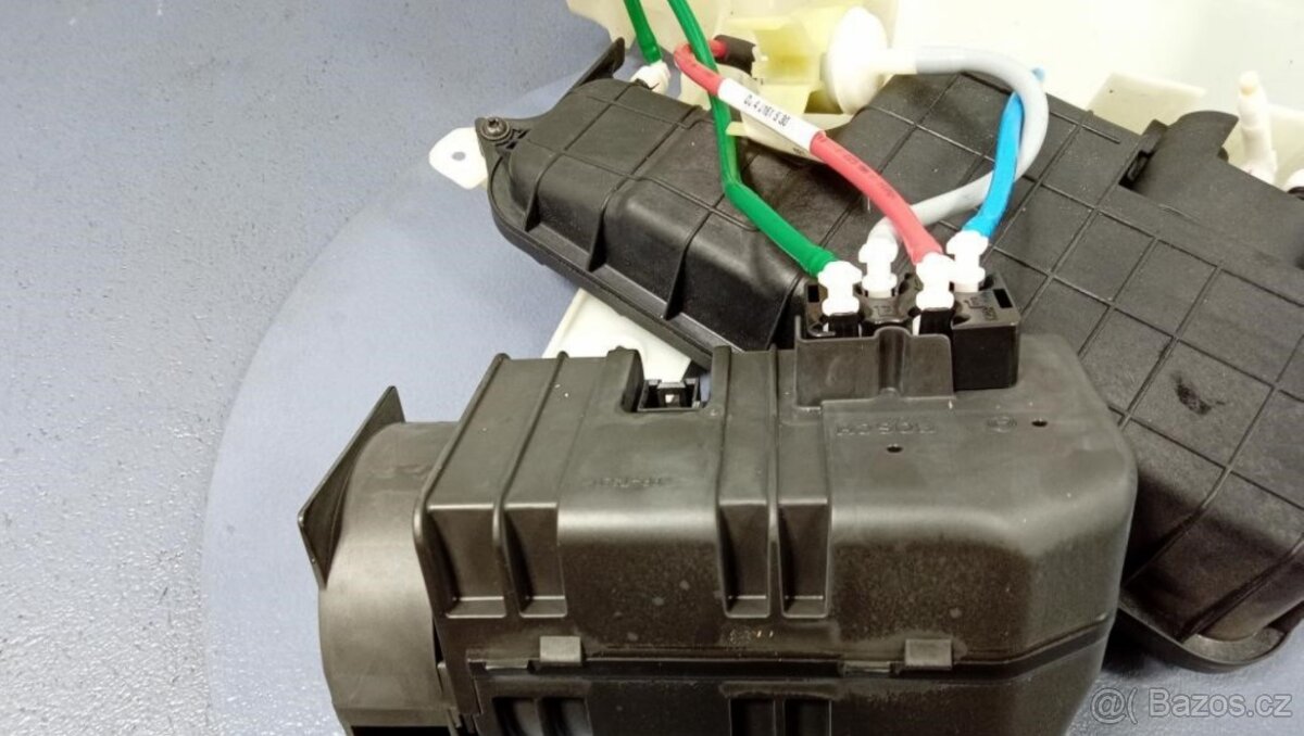 Mercedes W221 PUMPA VZDUCH.INTERIER.INFO V TEXTU. - 4