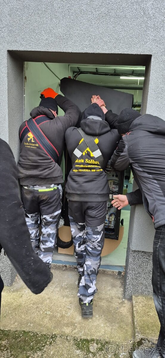 🚚 V PRAZE HLEDÁME STĚHOVÁKA - 4