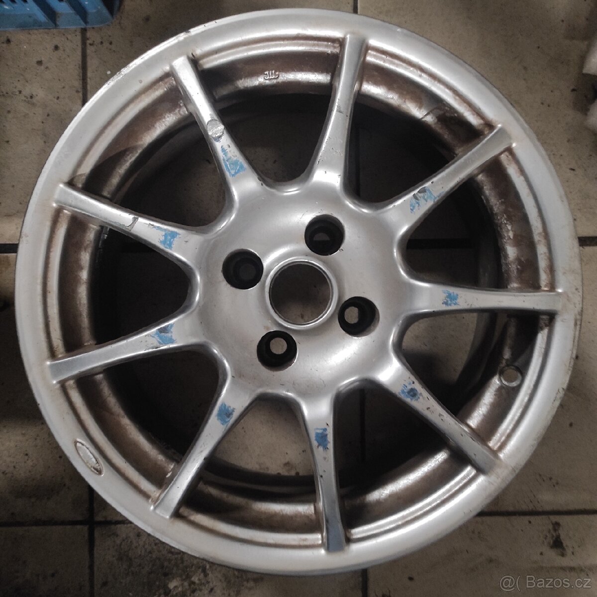 R16 4x100 - 4