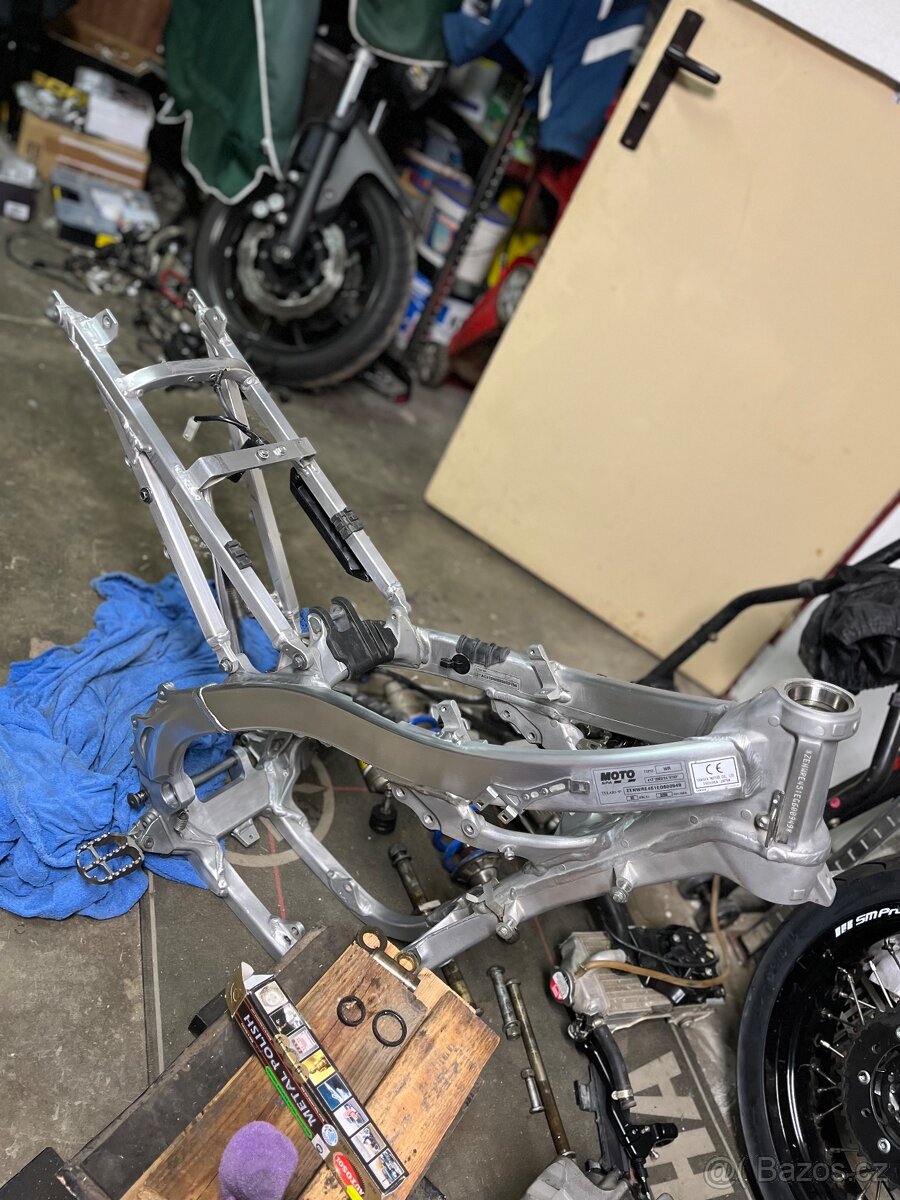 Yamaha WR450 supermoto - 4