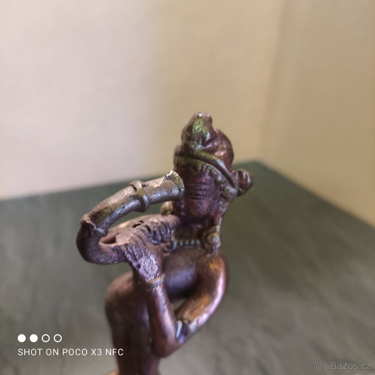 Socha, soška, těžítko - hudebnice Indie - 4