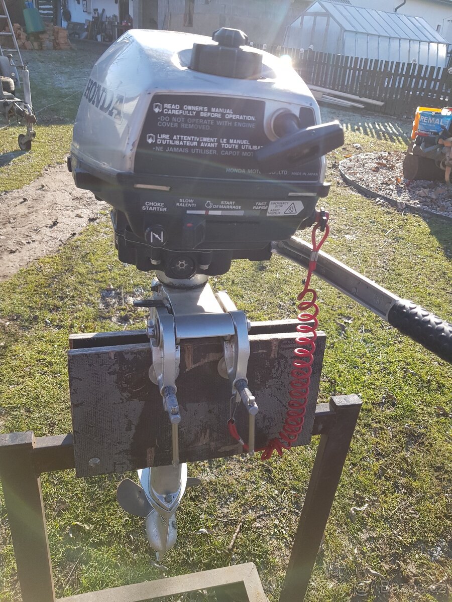 Lodní motor Honda 2ps - 4