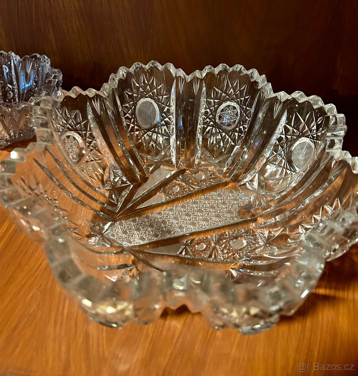 Sada 7 broušených misek - 4