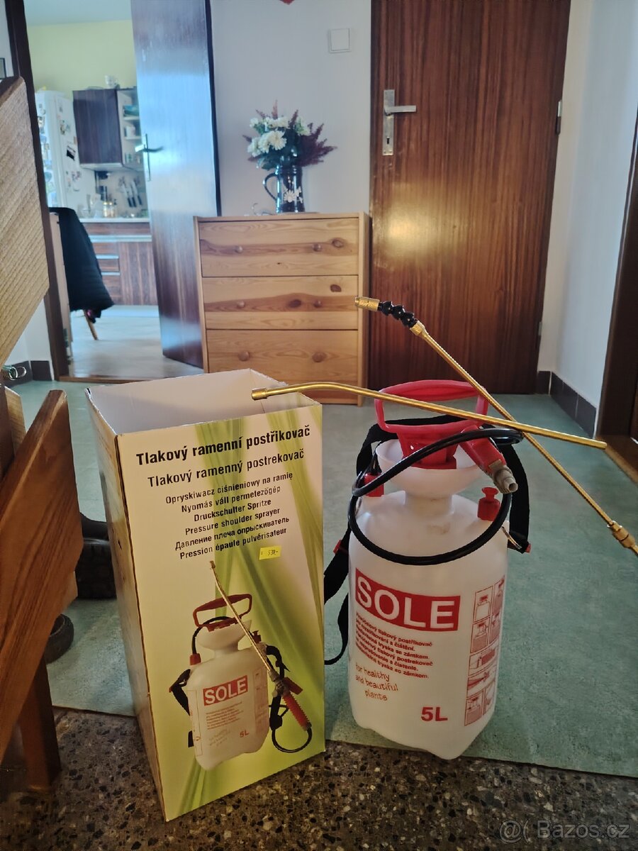 Tlakový ramenní postřikovač 5l - 4