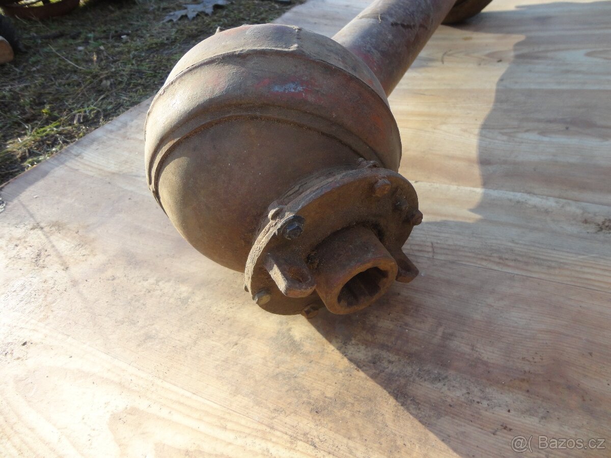 Kardanové náhony. - 4