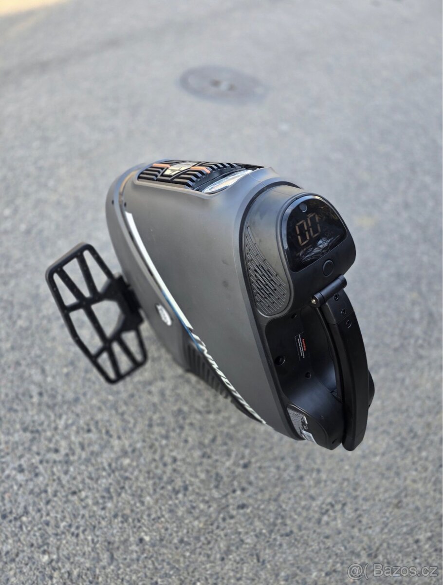 Elektrická jednokolka Inmotion V9 - 4