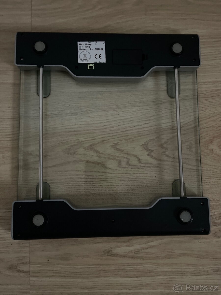 Digitální osobní váha do 180kg - 4