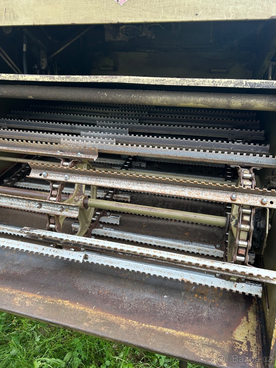 Prodám kombajn E512 - 4