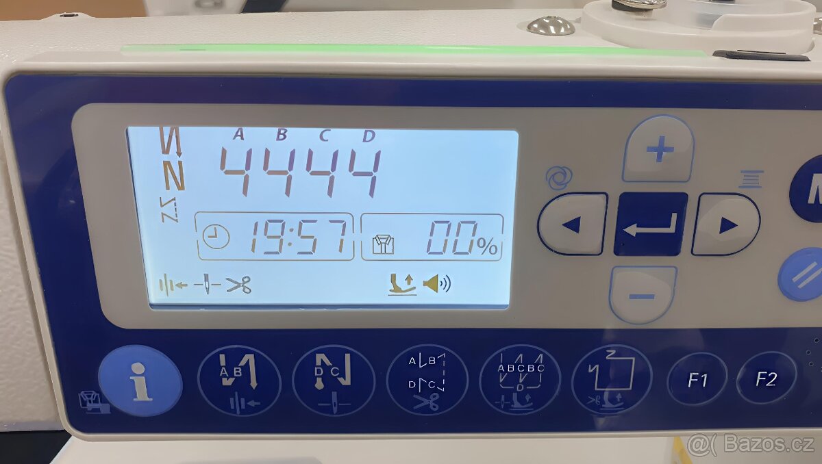 Průmyslový automaticky šicí stroj JUKI DDL8000A - 4
