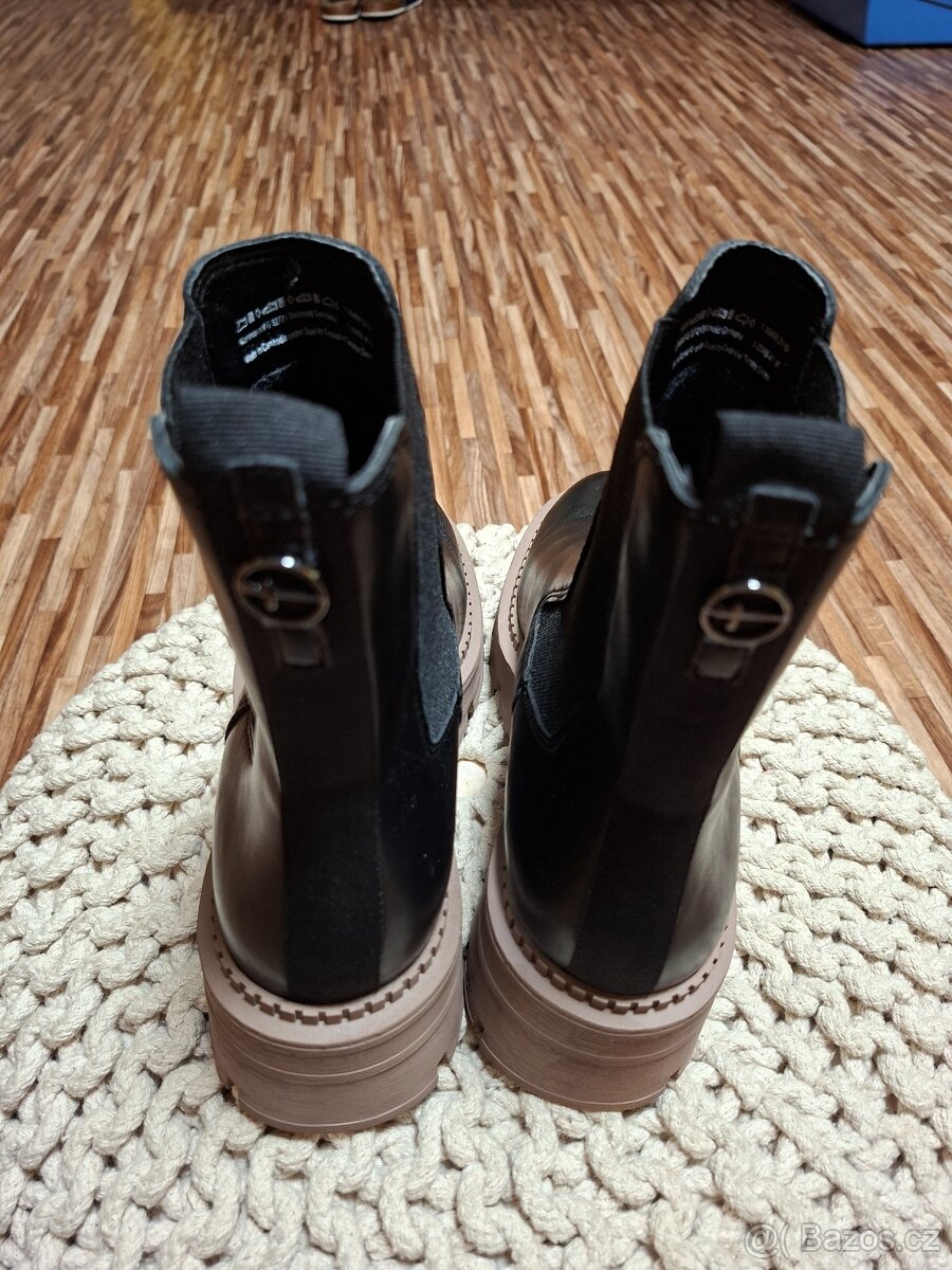 Nové kotníkové boty polokozacky Tamaris vel. 39 - 4