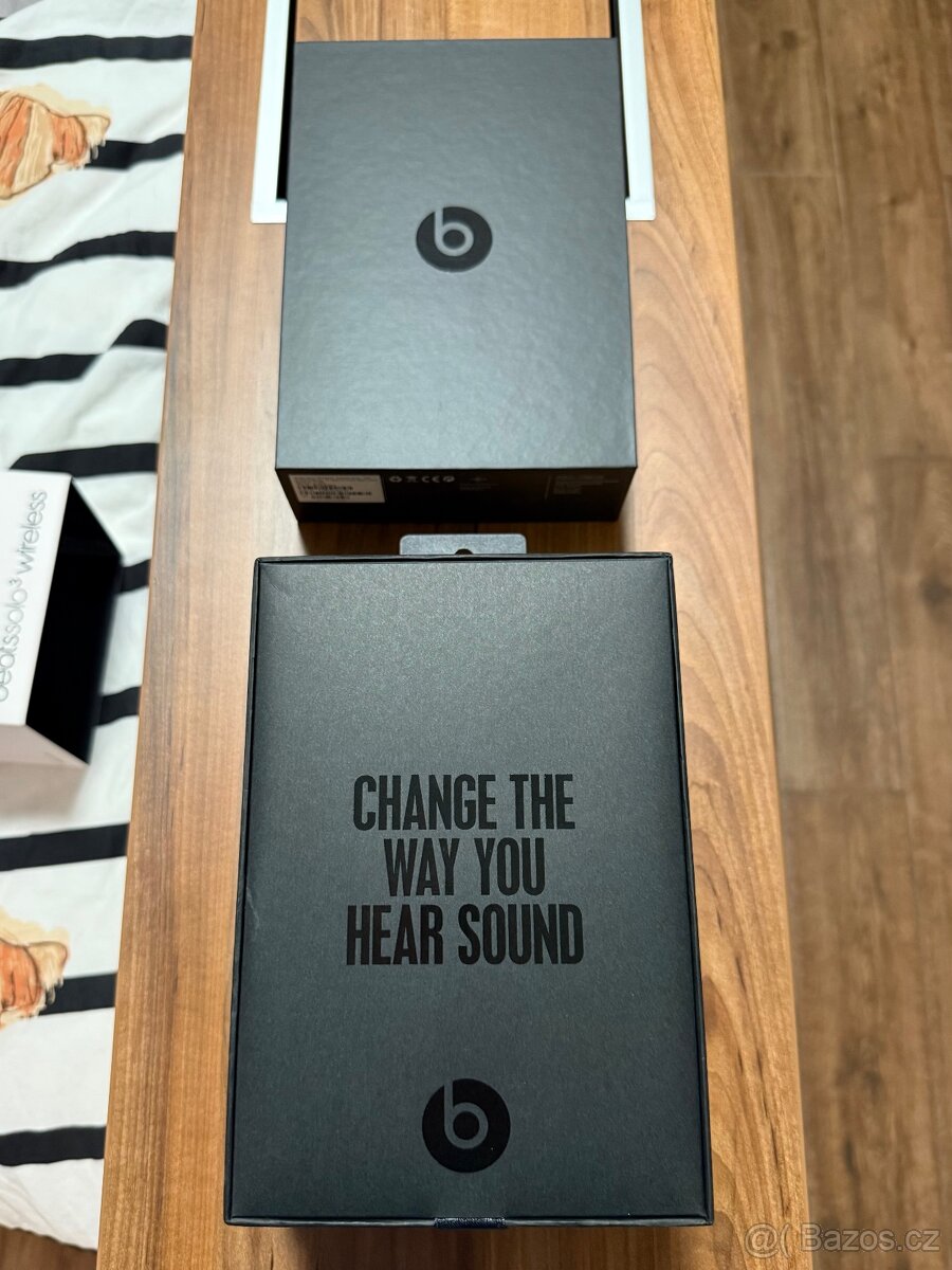 Apple Beats Solo 3 sluchátka - 4