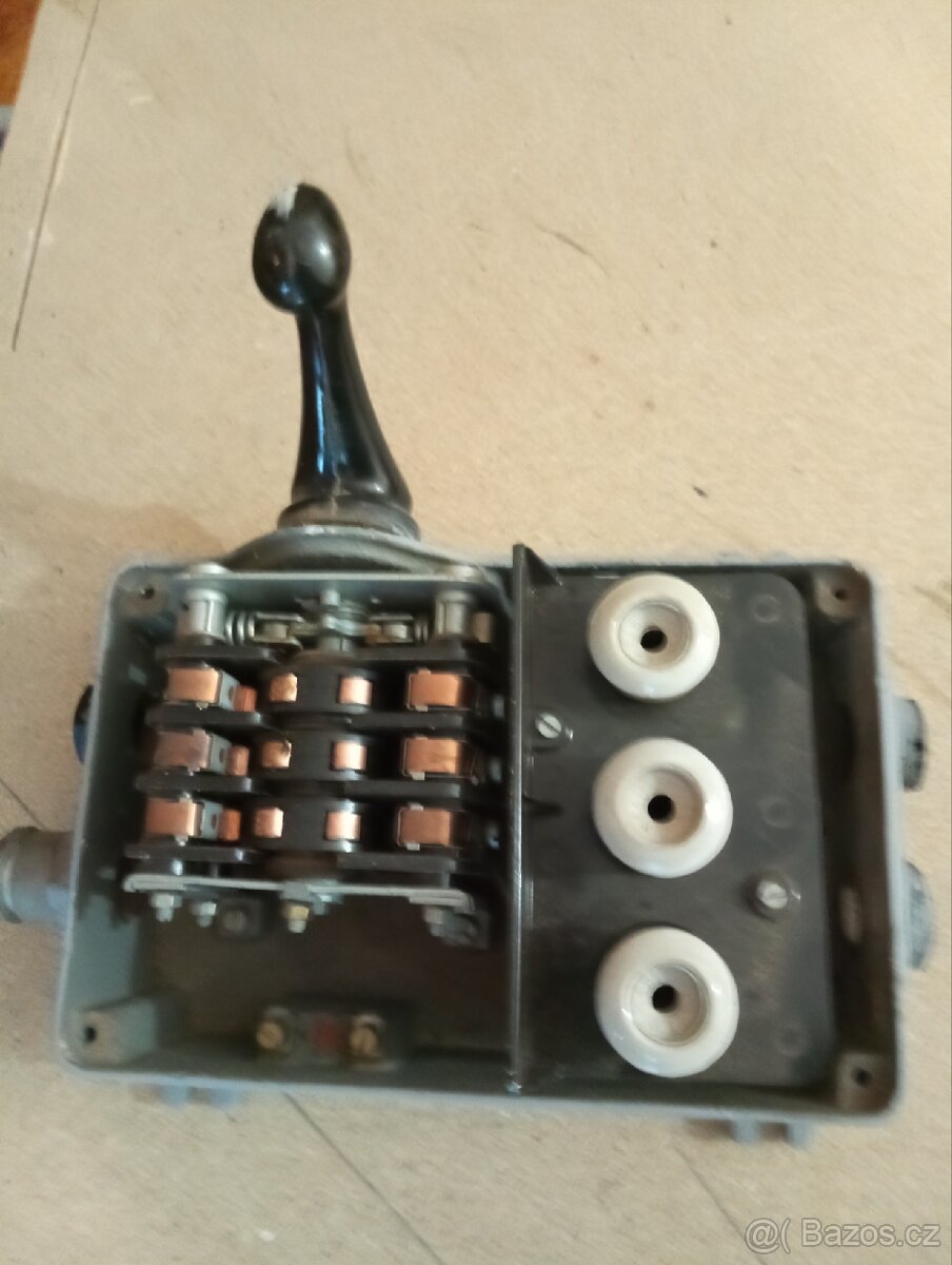 Litinový pákový spínač - 4