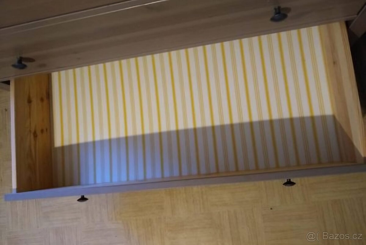 KOMODA IKEA HENNES - 4