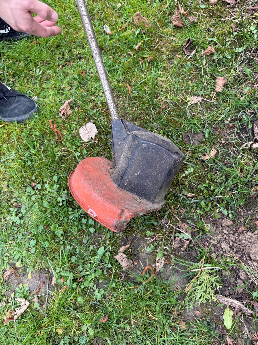 Elektrická strunová sekačka - 4