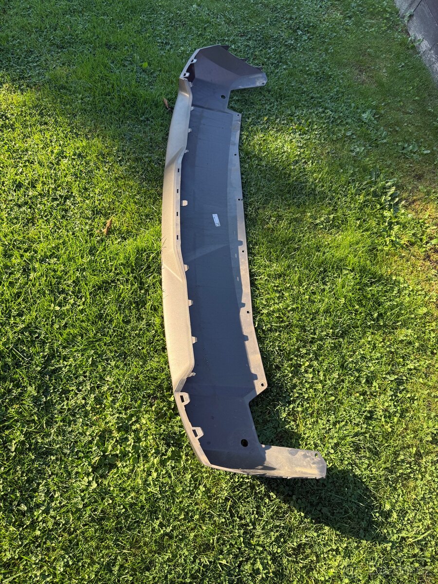 Dacia Duster III spoiler - 4