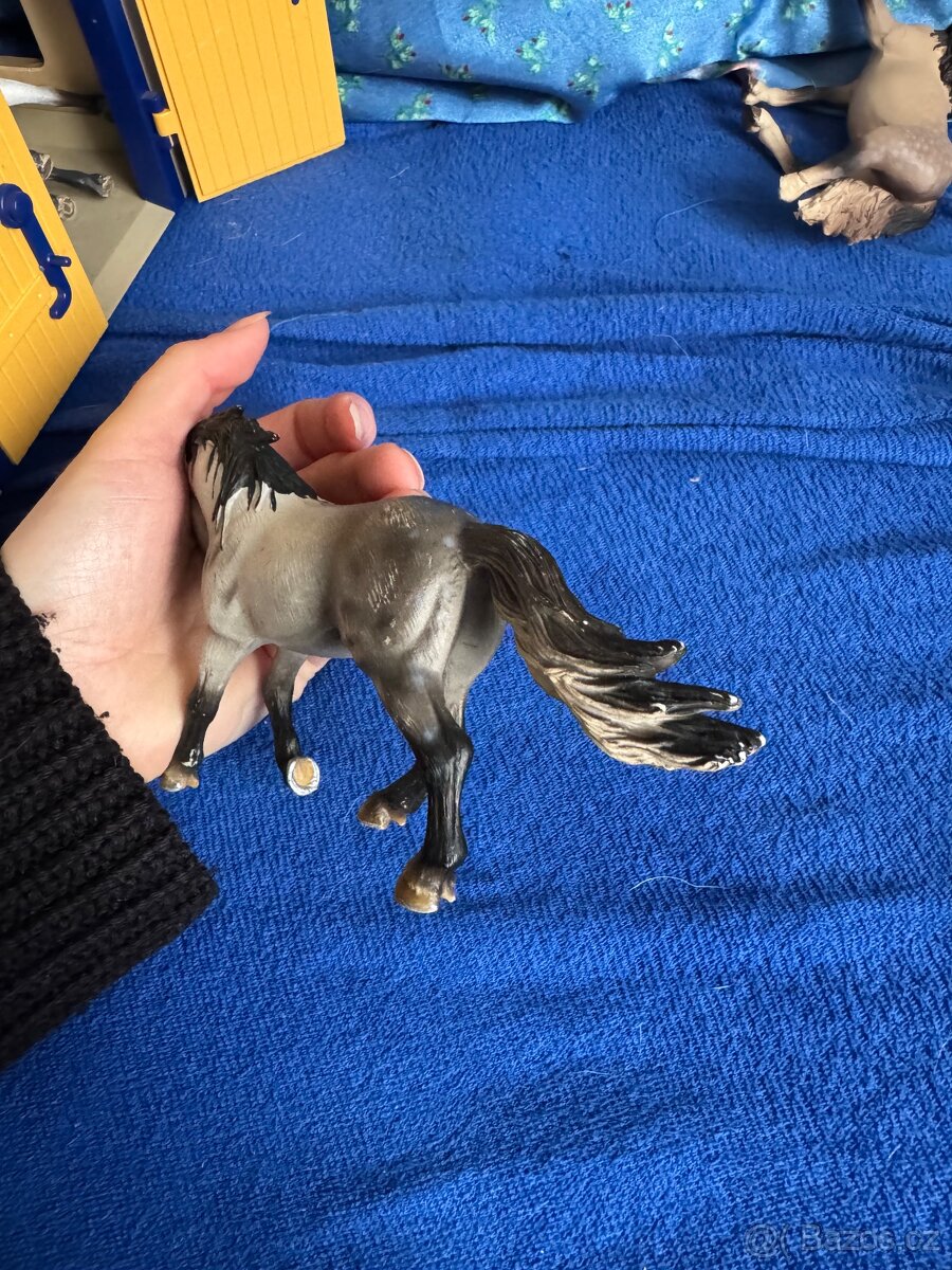 Schleich andaluský hřebec - 4