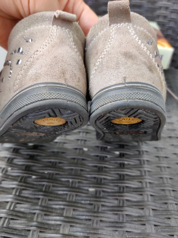 Dětské kožené šněrovací botičky zn.Primigi - 4