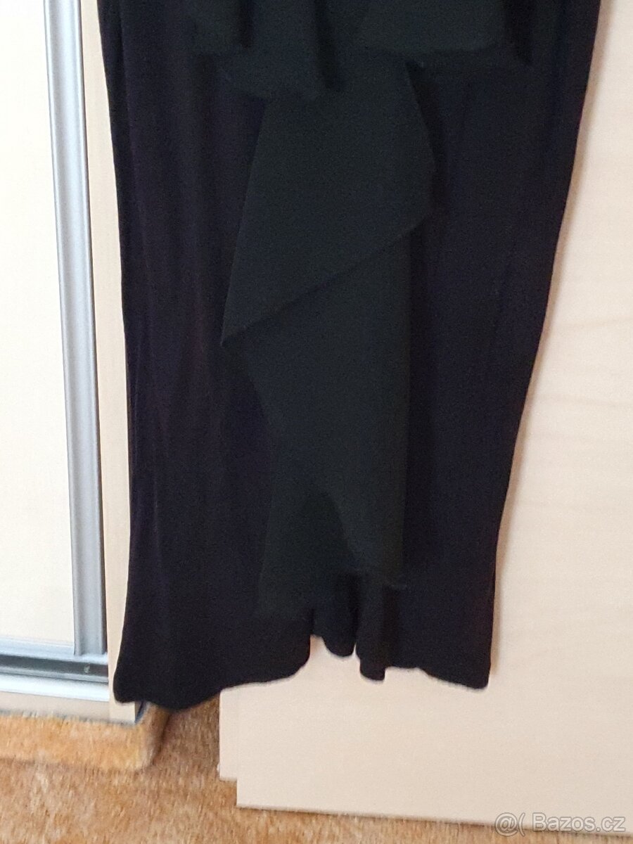Černá lehká halenka, zn. Amisu, vel. 36-38 - 4