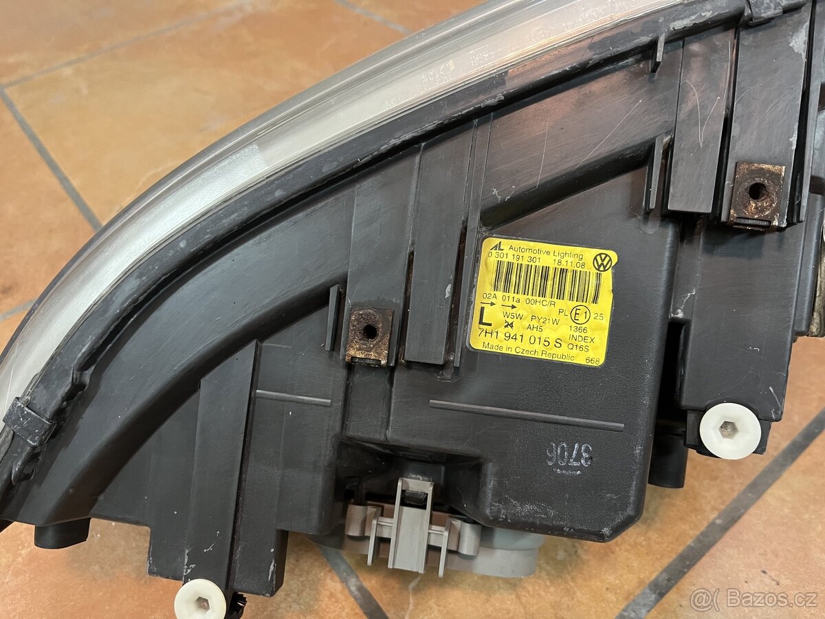 VW T5 Transportér - přední světla - 4