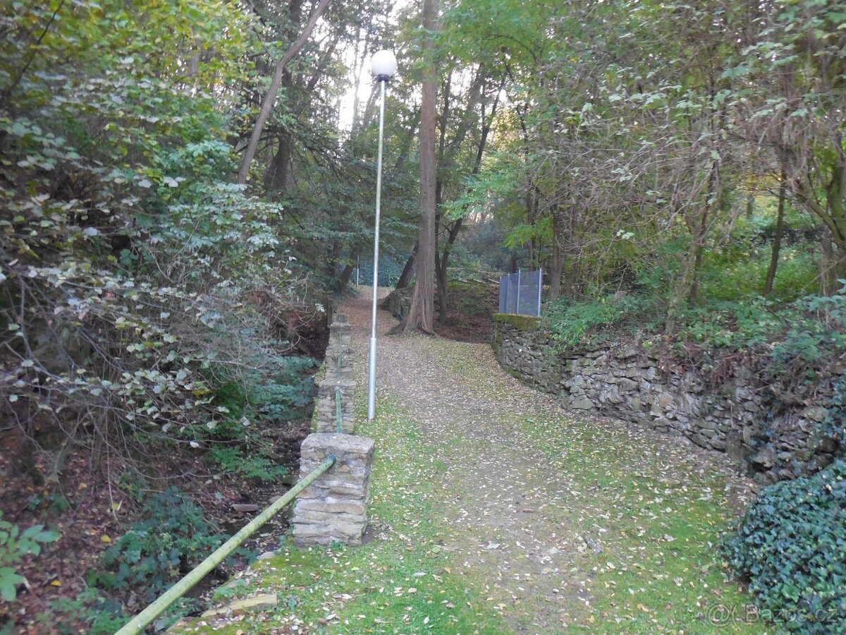 Prodam dům,chalupu Hluboké Mašůvky - 4