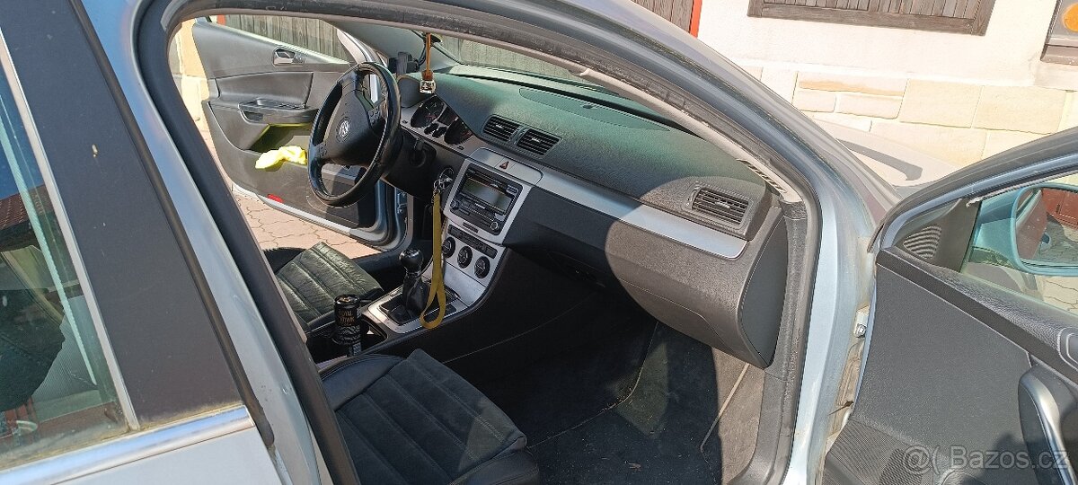Passat B6 2.0 TDI CR BlueMotion - 4
