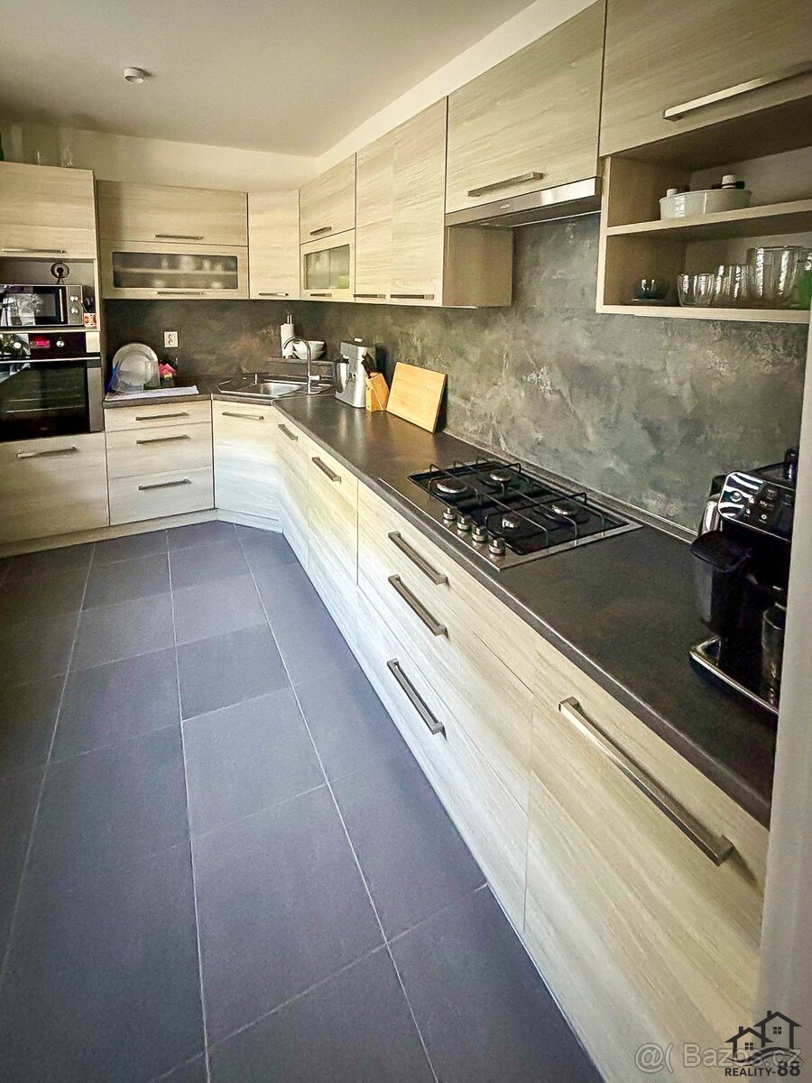 Prodej bytu 3+1 65 m², Karviná - Ráj, ev.č. 00059 - 4