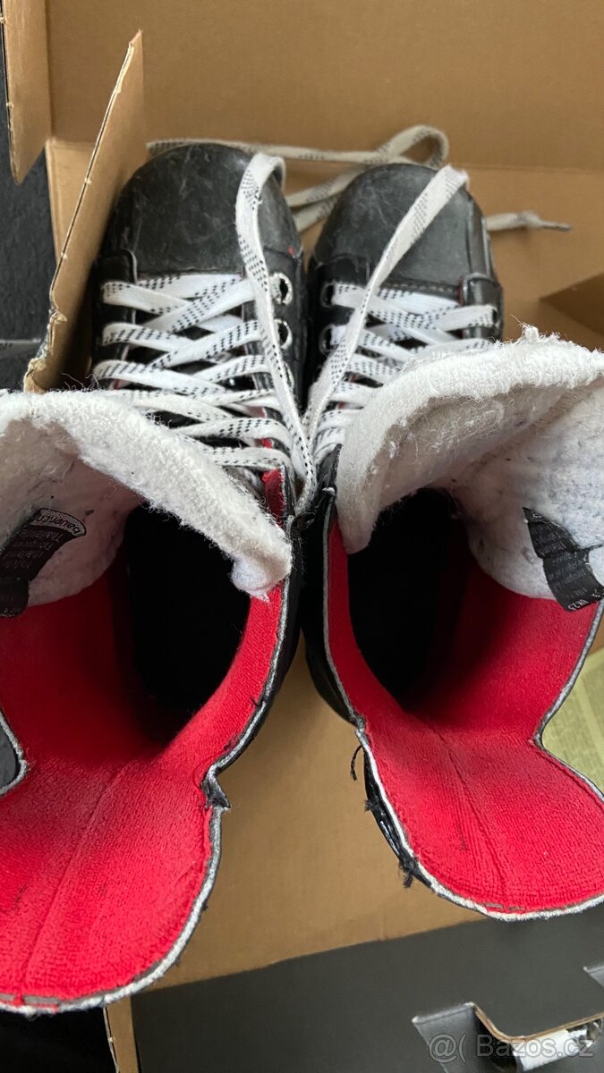 Brusle BAUER VAPOR X400 - 4