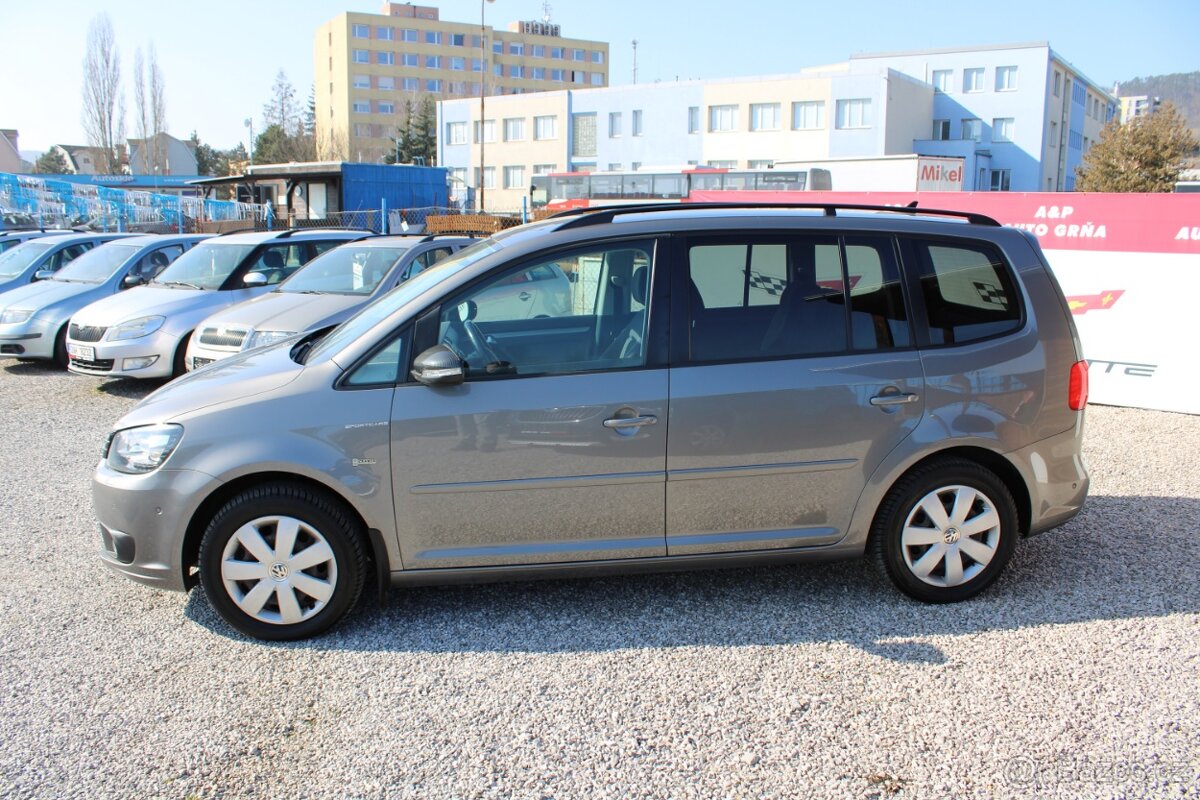 Volkswagen Touran 2.0TDI, r.v.2011 KLIMATRONIK XENONY - 4