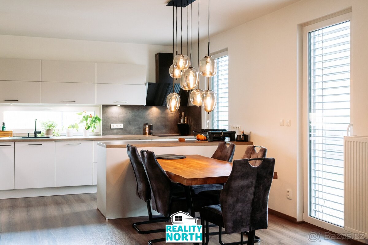 Prodej rodinné domy, 153 m² - Kralupy nad Vltavou - Zeměchy - 4