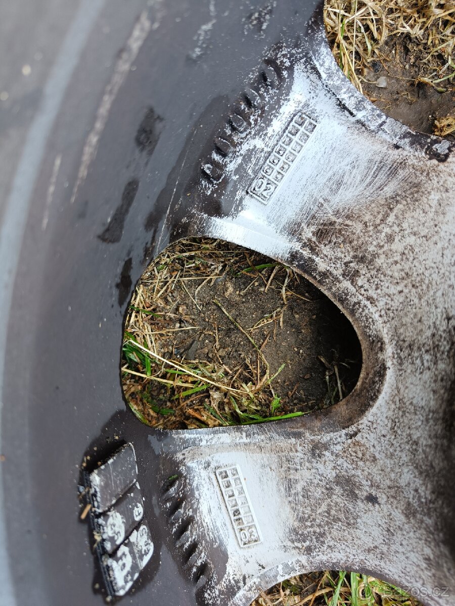 Kola na auto 6Jx15 CH-4-18 - 4