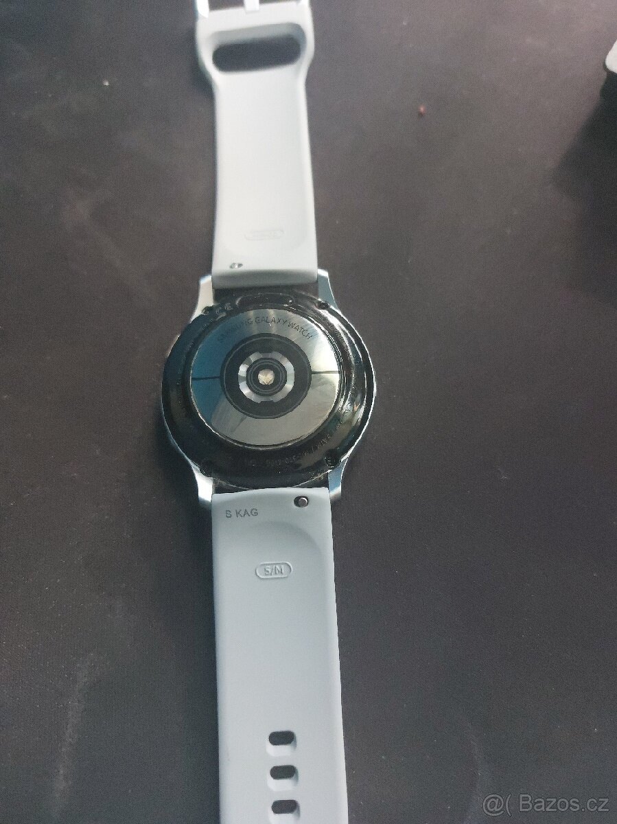 Samsung Galaxy watch active 2 - 4