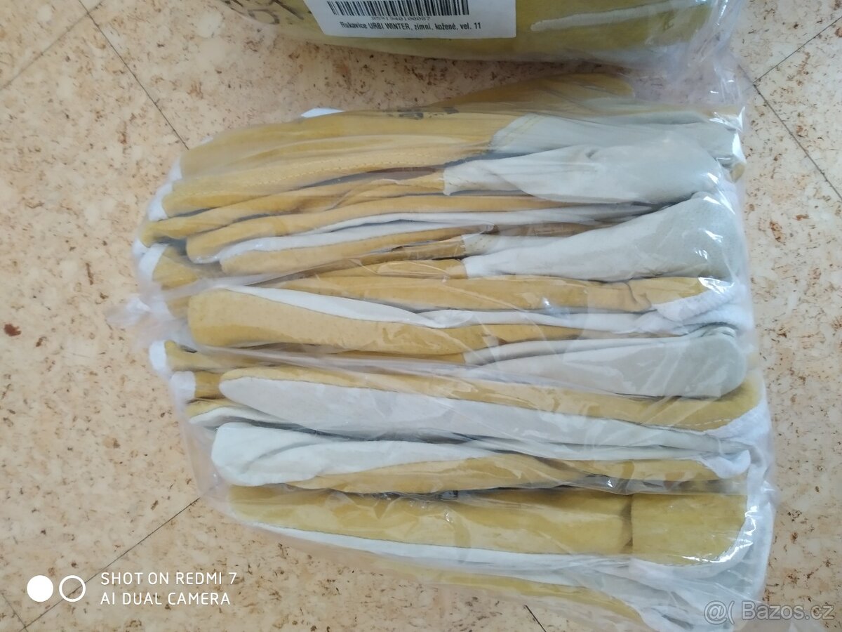 Prodám zateplené pracovní rukavice - 4