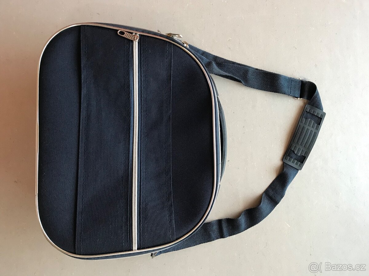 Cestovní příruční kufřík - 4