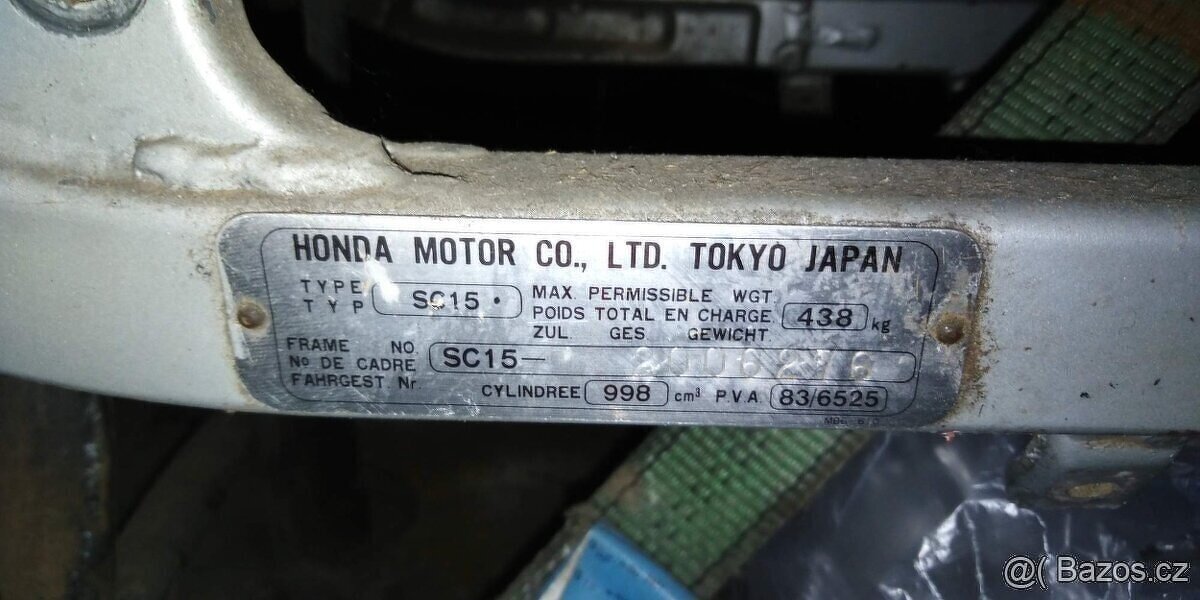 Honda vf1000 f s doklady na opravu - 4